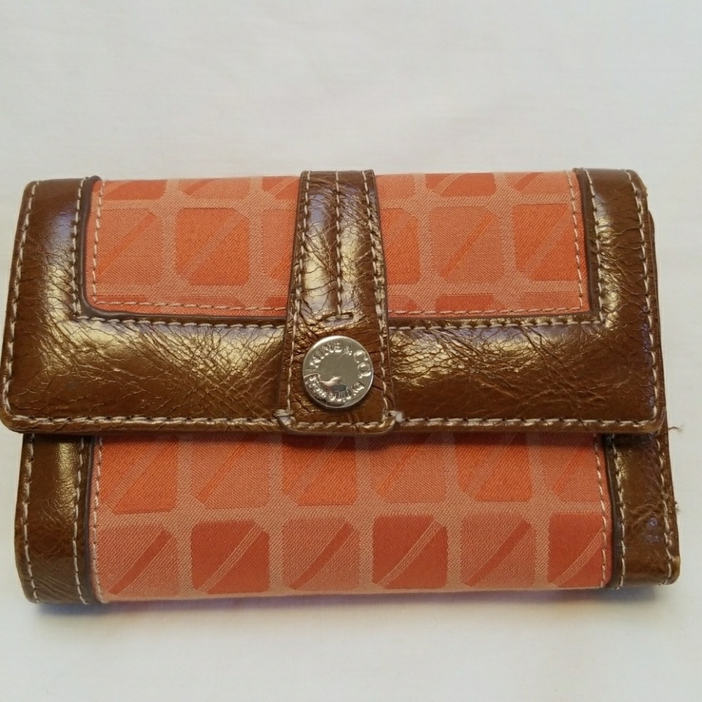 Nine  & CO cloth wallet